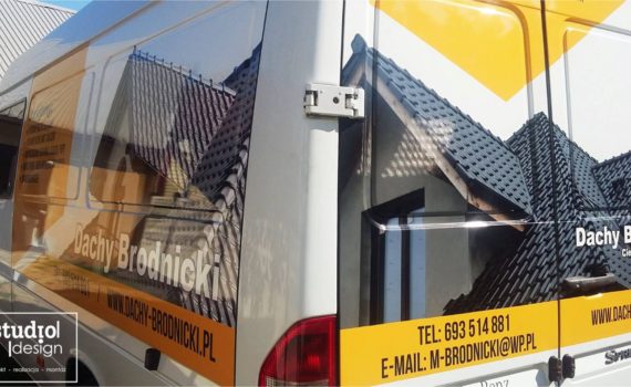 Reklama na samochodach