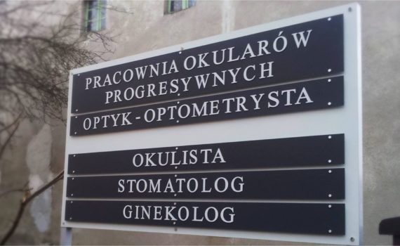 Tablice reklamowe informacyjne